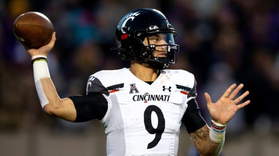 The Pittsburgh Steelers Should Call Cincinnati Quarterback Desmond Ridder in Round 1 (2022 NFL Draft Prospects)