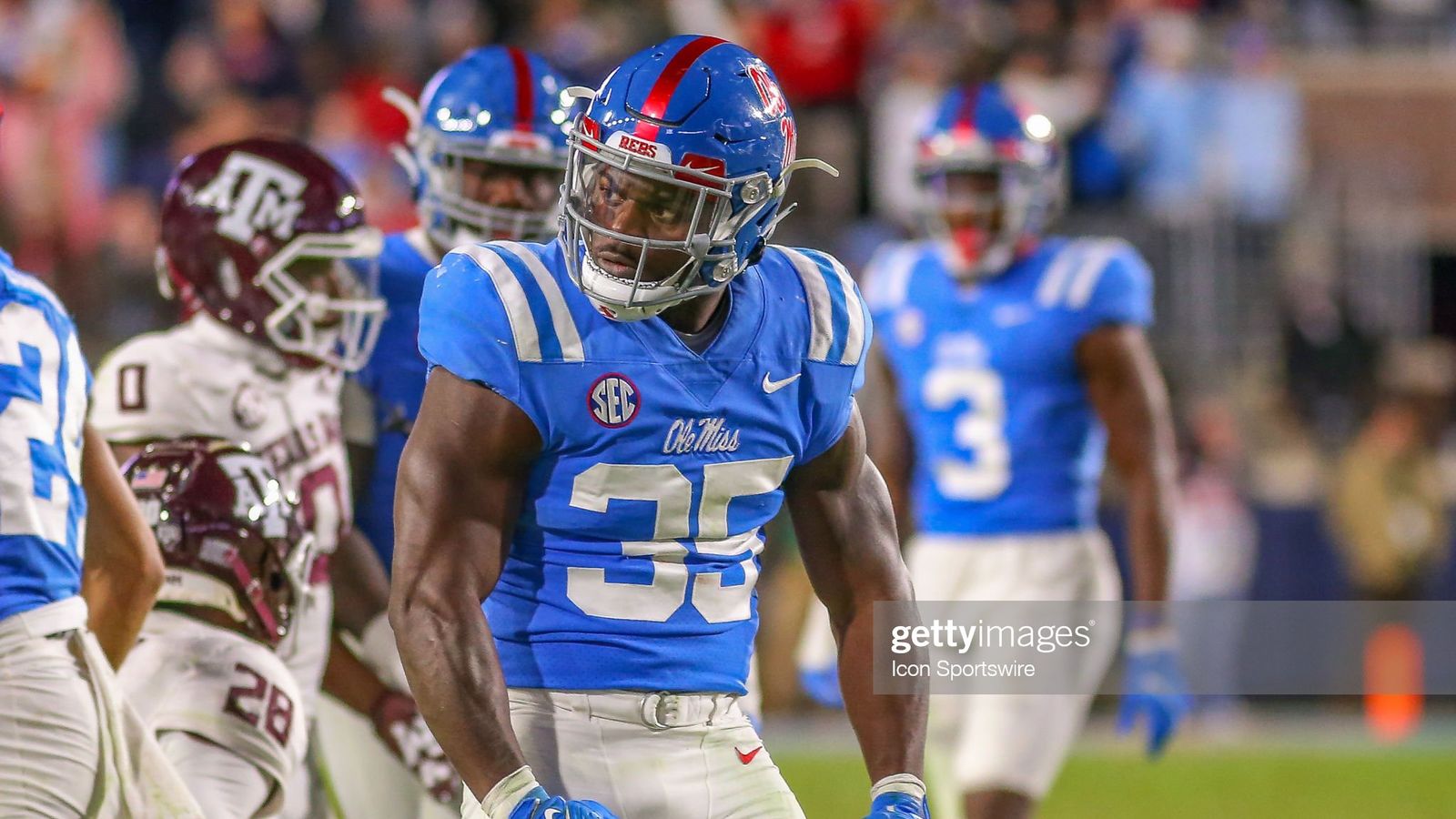 Steelers select linebacker Mark Robinson in 7th round of 2022 NFL draft