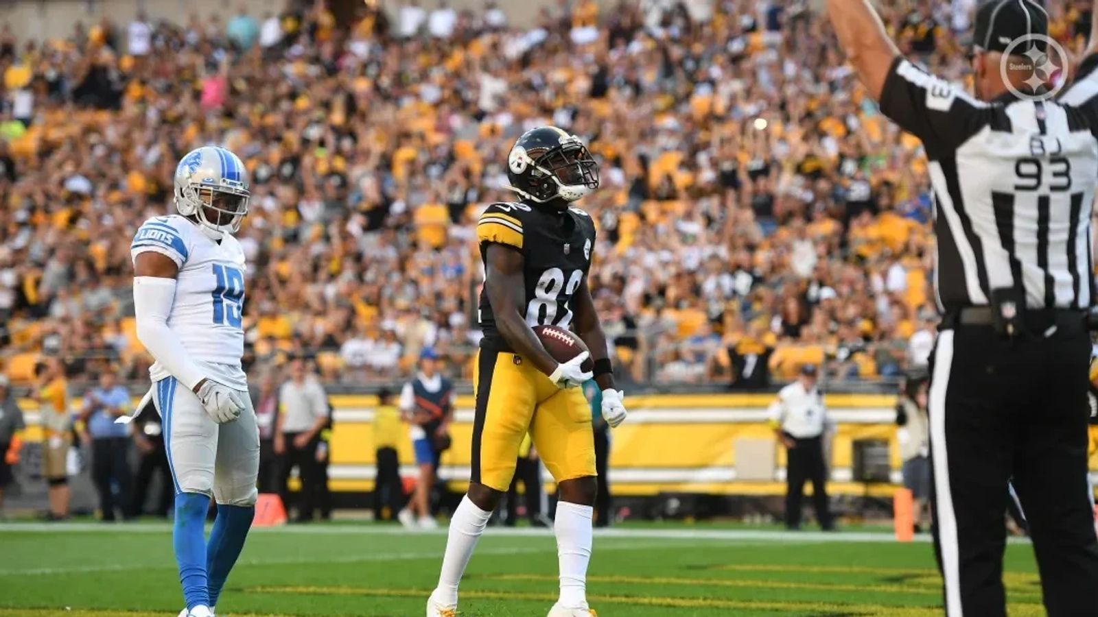 Pittsburgh Steelers wide receiver Gunner Olszewski (89) catches a