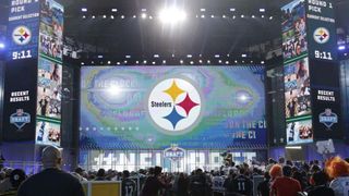 What the Odds Say for the Steelers on Thursday Night (Draft News)