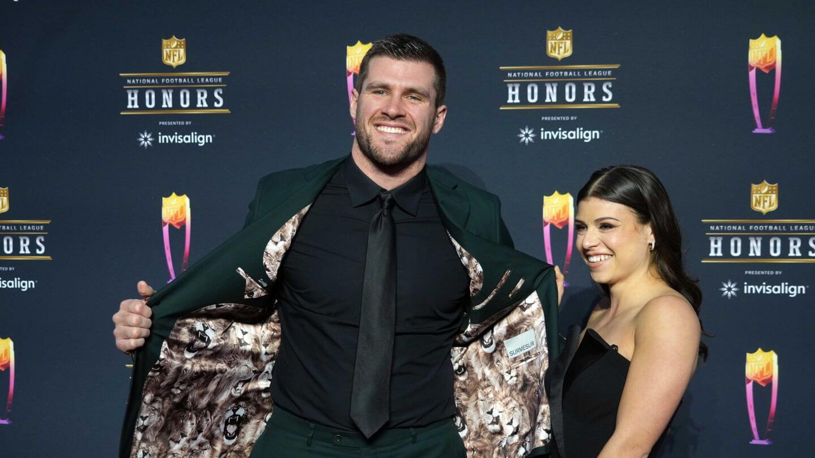 T.J. Watt of Steelers wins Defensive Player of the Year at NFL Honors