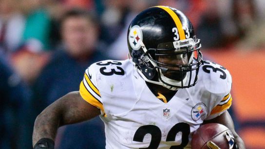 Fitzgerald Toussaint Back on One-Year Deal (Free Agency News)