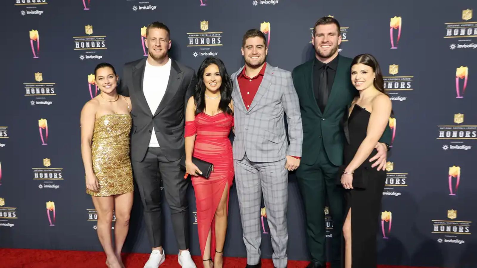 JJ Watt Stars In Final NFL Game; Brothers Derek, TJ Wear