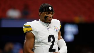 Steelers' Justin Fields Received Big Time Criticism: "Can't Play, Can't Throw, Can't Win'" (Steelers News). Photo by Butch Dill / AP Photo