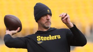 Critical Update On Steelers' Aaron Rodgers Reveals The Teams He May Want To Play For In 2026 (Steelers News). Photo by Charles LeClaire / Imagn Images