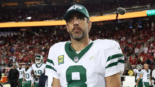 Insider: Aaron Rodgers Visit With Steelers' Mike Tomlin And Omar Khan Has Ended. Photo by Jed Jacobsohn / AP Photo