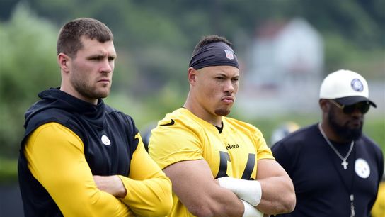 Steelers’ Alex Highsmith Reveals The Harsh Truth Of Playing For Mike Tomlin’s Inconsistent Defense In 2025. Photo by Lucy Schaly / Pittsburgh Post-Gazette