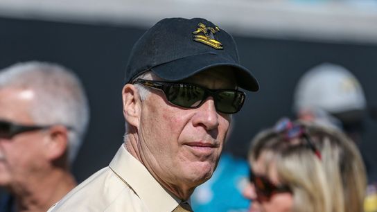 Favorite Quickly Emerges For Steelers' Vacant Head Coach Position (Steelers News)