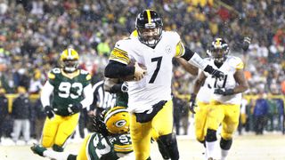 Packers Hear Steelers' Ben Roethlisberger Absolutely Torch The Notion That Green Bay Is A Super Bowl Contender (Steelers News). Photo by Mike Roemer / AP Photo