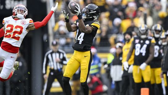 Steelers' George Pickens Seemingly Sends Strong But Simple Message To Pittsburgh's Front Office On Social Media. Photo by Benjamin B. Braun / Pittsburgh Post-Gazette