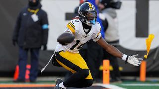 Insider: Steelers Teammates Reveal Telling Information About George Pickens' Locker Room Antics (Steelers News). Photo by Jeff Dean / AP Photo