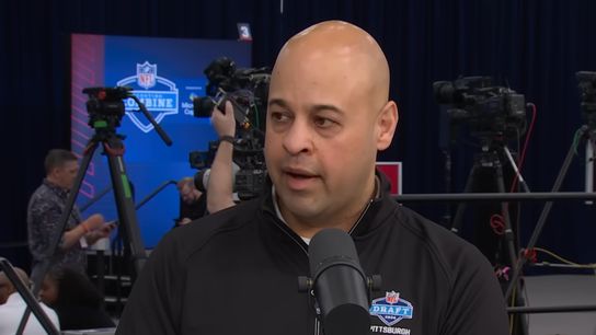 Smoke Behind Steelers Targeting Top Free Agent Wide Receiver Is Rising (Steelers News)