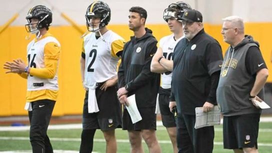 Steelers QB Now Has The Upper Hand In Pivotal Competition To Be Aaron Rodgers' Backup (Steelers News)