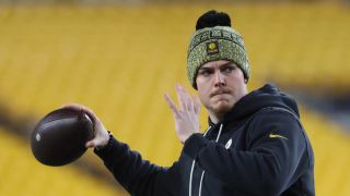 Former Steelers Quarterback Gives Unique Perspective About Mike McCarthy's Recent Comments Regarding Will Howard (Steelers News). Photo by  Charles LeClaire / Imagn Images