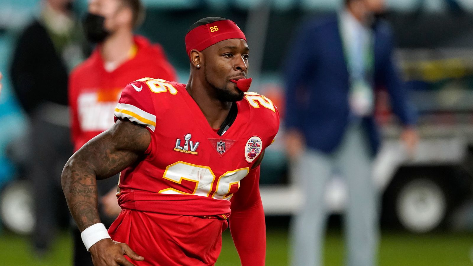 Steelers' Le'Veon Bell Was Infuriated By The Way Chiefs' Andy Reid Betrayed  Him