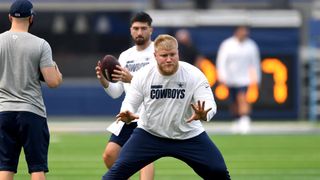 Steelers Insider Lists Quality Centers To Replace Mason Cole In Free Agency (Steelers News). Photo by USA Today