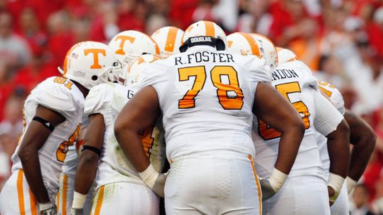 Steelers' Ramon Foster Shares His "Hazing" Experiences Amidst Recent Horrifying Northwestern Allegations (Ramon Foster)