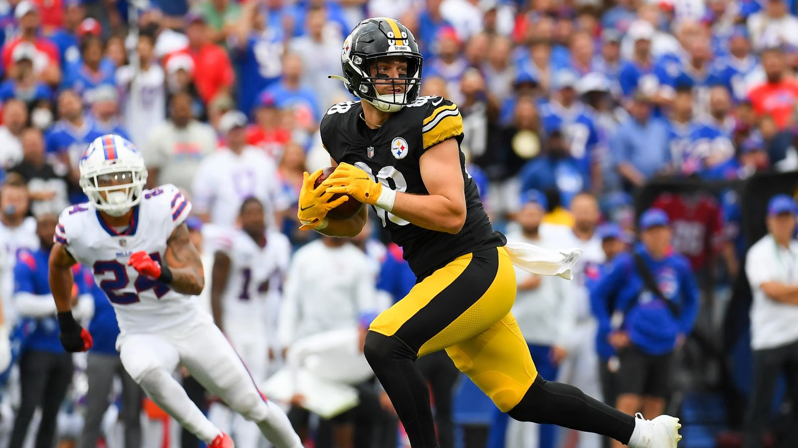 Should Steelers Pat Freiermuth Be Hopeful For An Elite Level Payday After  T.J. Hockenson Contract?