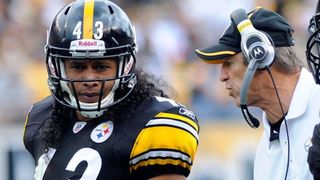 An Unreliable Steelers Defense In 2014 Forced Coaches To Tell Younger Players To "Ignore Troy [Polamalu]" (Steelers News). Photo by Getty Images