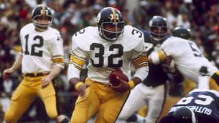 Steelers Great Jon Kolb Regaled Fans With A Wild Story Of Hyping Jack Lambert And The Team Up For Super Bowl IX   (Steelers News). Photo by  Sylvia Allen / Getty Images 