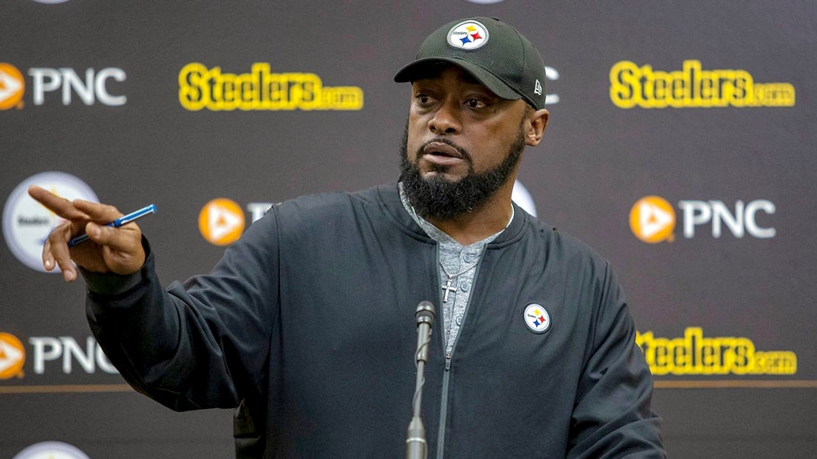 Steelers' Mike Tomlin Gave One Reporter A Verbal Beat Down Over "Obscure  Stats"