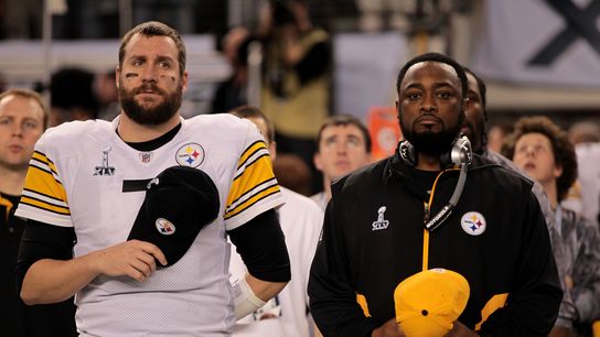Steelers Head Coach Mike Tomlin and QB Ben Roethlisberger get ready to take the field ahead of Super Bowl XLV Steelers Head Coach Mike Tomlin and QB Ben Roethlisberger get ready to take the field ahead of Super Bowl XLV