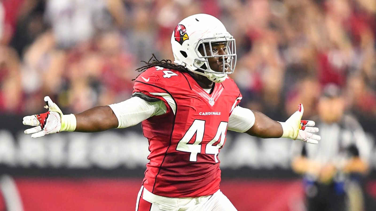 Cardinals bring back linebacker Markus Golden in trade with Giants