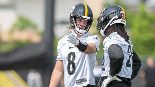 Steelers Kenny Pickett and Najee Harris