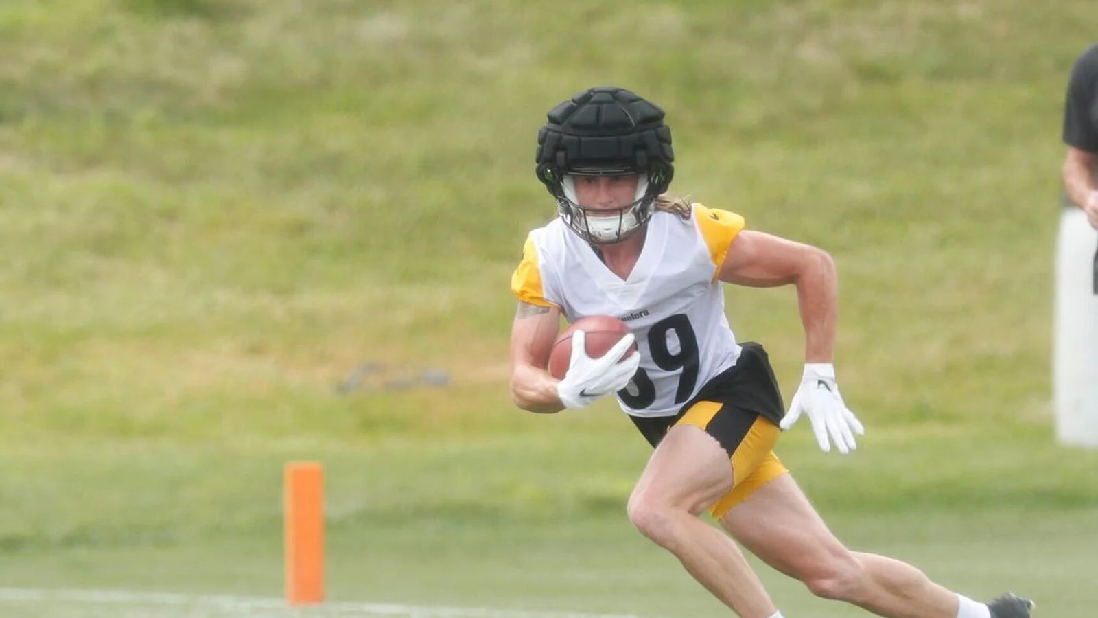 Steelers' Gunner Olszewski Emerging As First Stringer After Brutal 2022  Performance