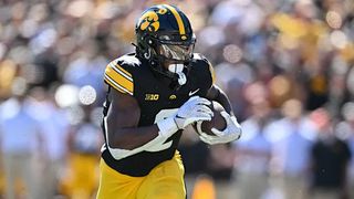 Steelers' Prominent Rookie Kaleb Johnson Reveals Unexpected Relationship With AFC North Rival: "I've Been Texting Him" (Steelers News). Photo by Yahoo Sports