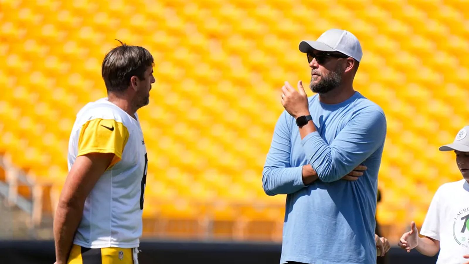 Steelers' Ben Roethlisberger Issues Stark Warning About Aaron Rodgers And His Return To Pittsburgh (Steelers News). Photo by The U.S. Sun / Shutterstock Editorial