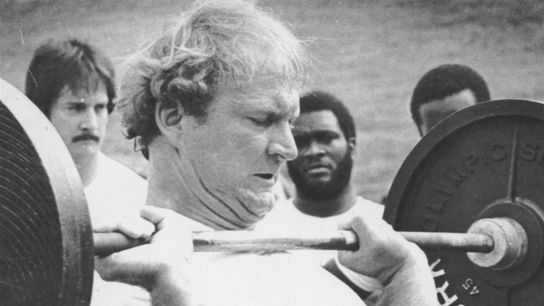 Steelers' Captain Made A Big Mistake In 1982 With Obscene Gesture To Mike Webster And Ended Up Flat On His Back On The PA Turnpike (Steelers History)