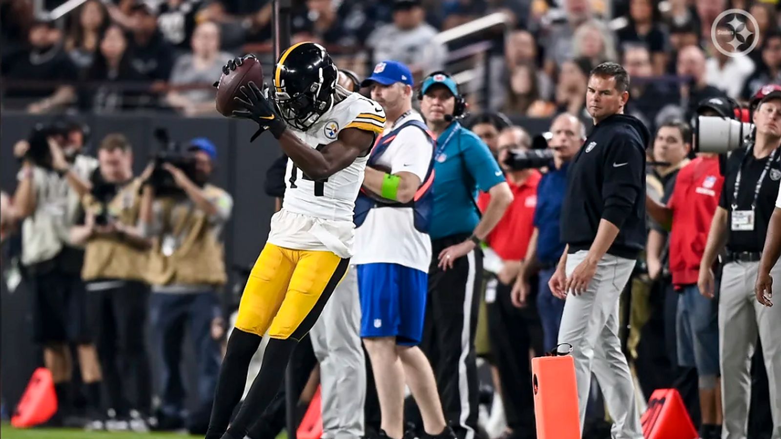 Pickett sharp in one series as Steelers top Tampa Bay, Sports