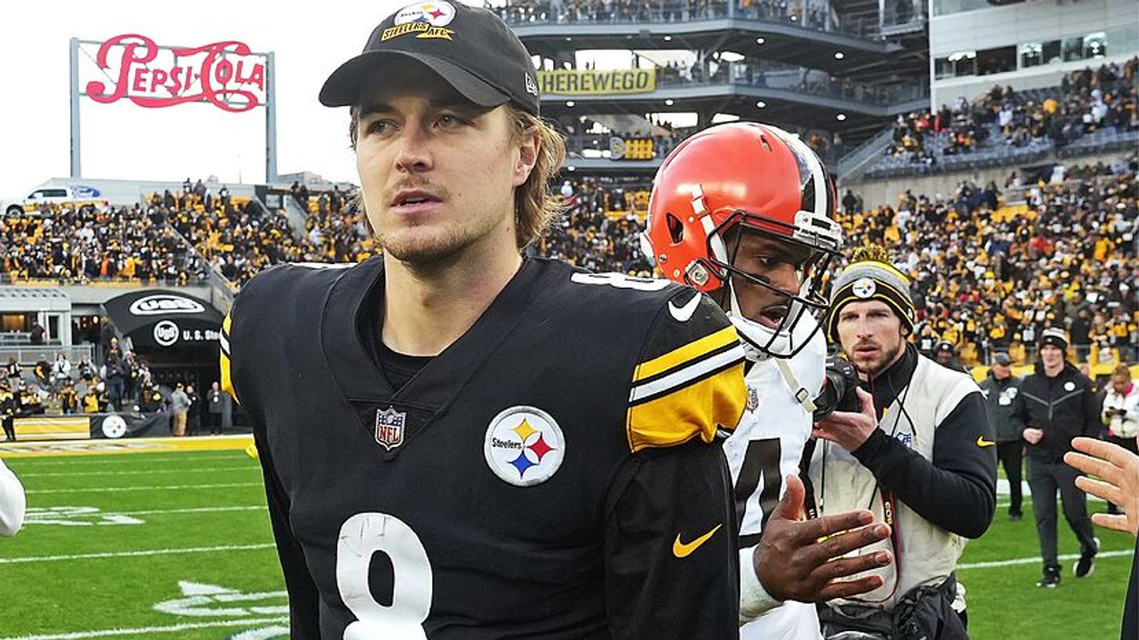 Kenny Pickett Let A Steelers Super Fan Shower At His House 