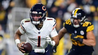 Steelers Put Bears In Vulnerable Position After Justin Fields Trade: "The Grass Isn't Always Greener On The Other Side" (Steelers News). Photo by Yahoo Sports