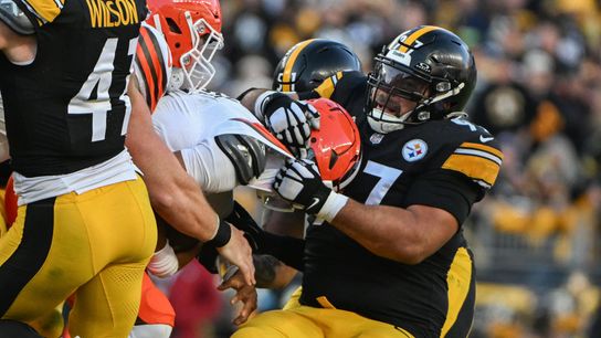 Steelers Likely Waiting For Release Of 2x Pro Bowler To Bolster Defensive Line In 2025. Photo by Barry Reeger / Imagn Images