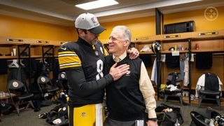 Steelers' Aaron Rodgers Has Throwing Ability Challenged: "Very Pessimistic" (Steelers News). Photo by Karl Roser / Pittsburgh Steelers