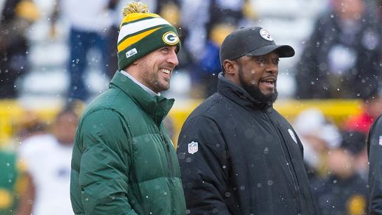 Steelers' Meeting With Aaron Rodgers Likely Resulted In Mike Tomlin Getting Questioned. Photo by Jeff Hanisch / USA TODAY Sports