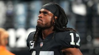 Steelers' Greatest Threats To Steal Raiders' Star Davante Adams Via Trade Revealed (Steelers News). Photo by Stephen R. Sylvanie / USA TODAY Sports