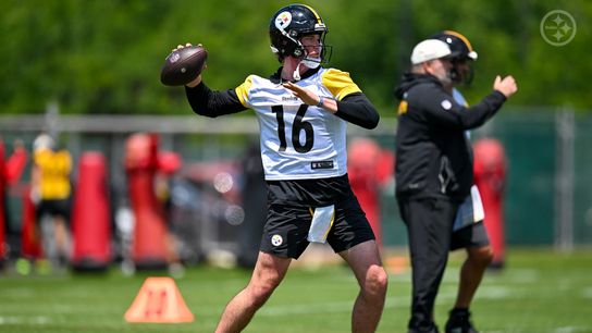 Steelers Watch As Rookie QB Drew Allar Learns Critical Lesson From Aaron Rodgers (Steelers News)