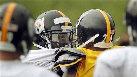 Steelers' Ike Taylor Detailed How Antonio Brown Was Best Receiver He Ever Covered "Now He's Gone Haywire" (Steelers News)