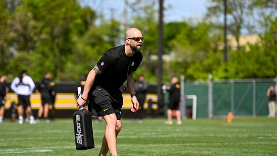 Steelers' Zach Azzanni 