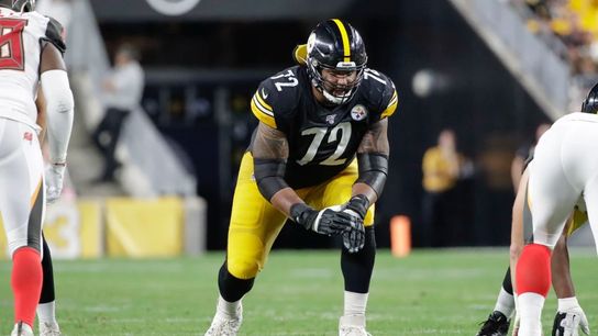 Former Steelers' OL Zach Banner