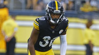 Inconsistent Play From Steelers' "Targeted" Rookie Beanie Bishop Jr. Proves Team Can't Wait For Big Return in Week 10 (Steelers News). Photo by Rick Osentoski / AP Photo