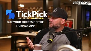 Ex-Steelers QB Ben Roethlisberger Urges Pittsburgh To Make Devoted Effort By Seriously Feeding Offensive Weapons More (Steelers News). Photo by Footbahlin With Ben Roethlisberger