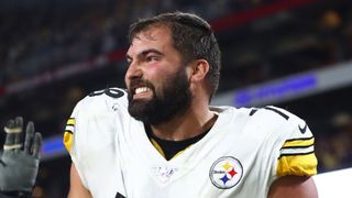 Steelers' Alejandro Villanueva Inspired Former Teammate To Follow In His Footsteps (Steelers News). Photo by Mark Rebilas / USA Today