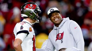 Former Steelers QB Byron Leftwich Confirmed As A Scapegoat For The Buccaneers Organization After His Unjustified Firing (Steelers News). Photo by Julio Aguilar / AP