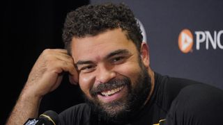 Steelers’ Cam Heyward On Le'Veon Bell's Big Desire To Return "We Would Love To Have Him" (Steelers News). Photo by Gene J. Puskar / Associated Press