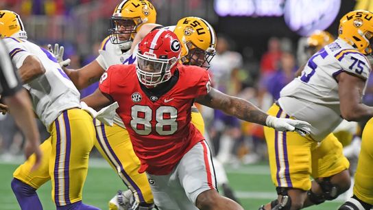 NFL Insider Reveals Steelers Laying Ground Work For Trade Up To #9 For Georgia Defensive Star Jalen Carter (Jalen Carter)