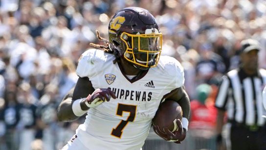 Steelers Running back, Lew Nichols.